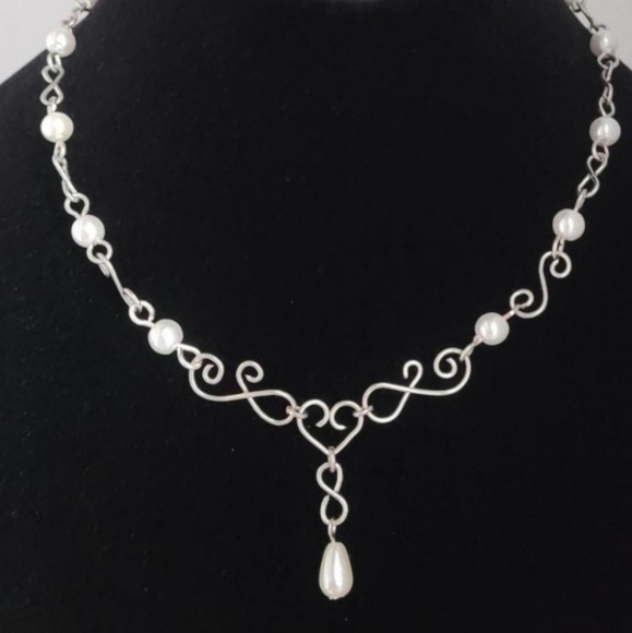 Pearl Choker - Picture 2 of 2